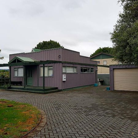 Central Taupo Townhouse ภายนอก รูปภาพ