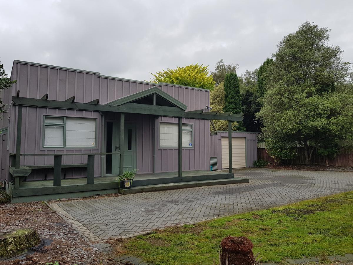 Central Taupo Townhouse ภายนอก รูปภาพ